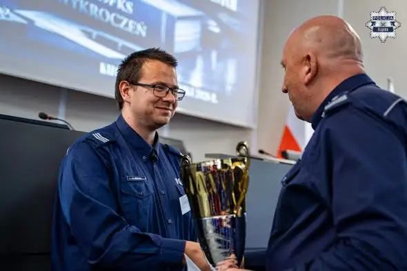 Siemianowicki policjant wicemistrzem Śląska w konkursie oskarżycielskim
