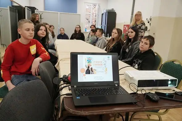 Targi Edukacyjne w Siemianowicach Śląskich – ósmoklasiści wybierali swoją przyszłość