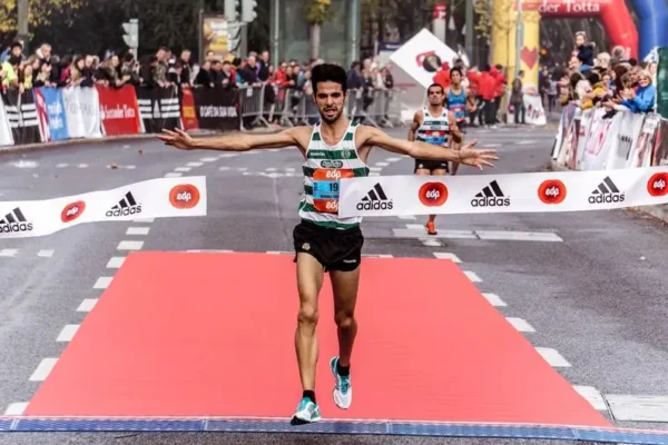 Trener Leszek Małyszek ukończył Spartathlon – 246 km z Aten do Sparty